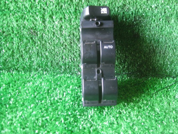 S943 ◆ワゴンR 『MH23S』パワーウインドスイッチ 右側 PW MJ23S パレット MK21S ML21S MH22S MF33S◆中古 運転席側 送料600円拍卖