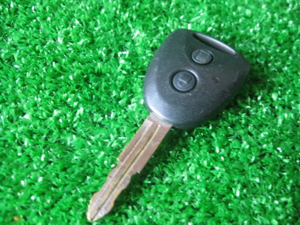 J1177 ◆ダイハツ ムーヴ 『L175S』 キーレス キー 鍵 中古品◆L375S L185S L275S L575S 送料210円~拍卖