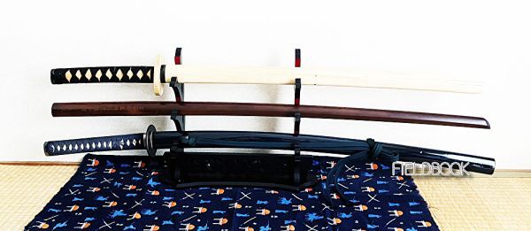 居合刀用 黒 刀掛台3本掛のみ 刀掛け台 美術刀剣 居合刀 木刀 日本刀 脇差 刀掛け台3本掛台拍卖