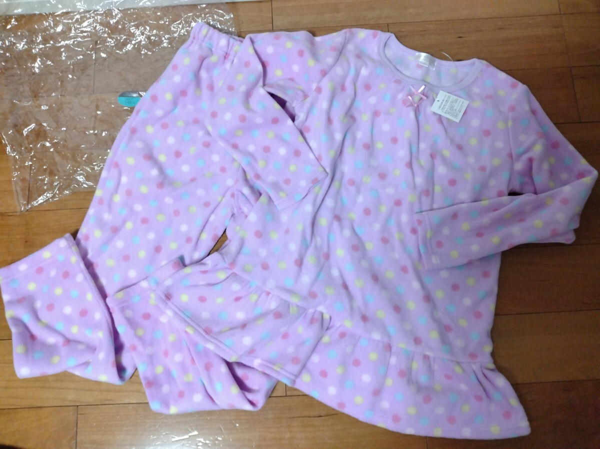 新品・タグ付き■ マザウェイズ フリース パジャマ 140■パステルドット拍卖