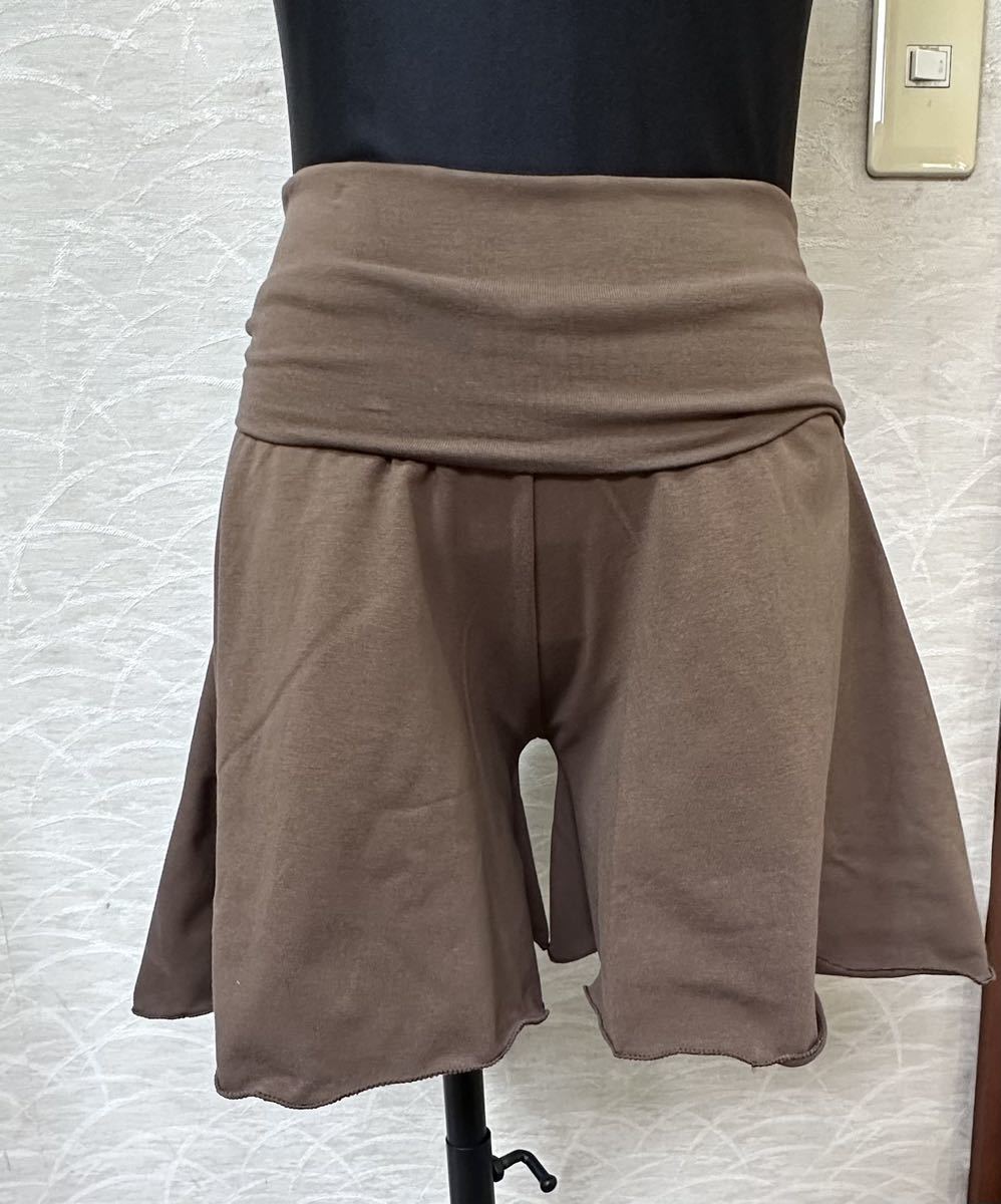 バレエ ショートパンツ フレアタイプ ブラウン 長 L拍卖