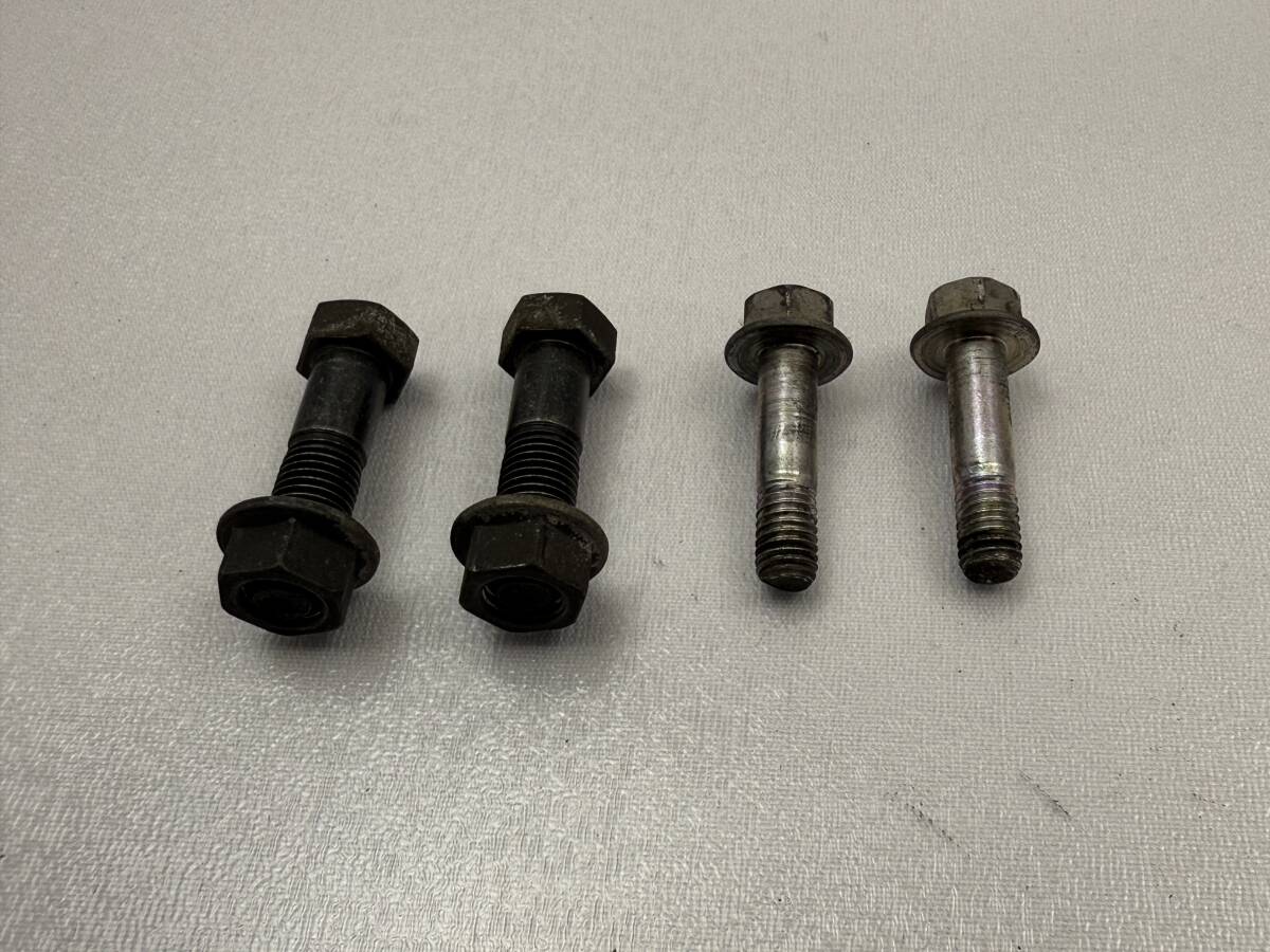 A-60 ◆ 送料無料 ◆ ヤマハ シグナスX-SR 国内3型 SE44J ◆ 純正 リアサスペンション 取り付けボルト ◆ 検 SEA5J SED8J 2型拍卖