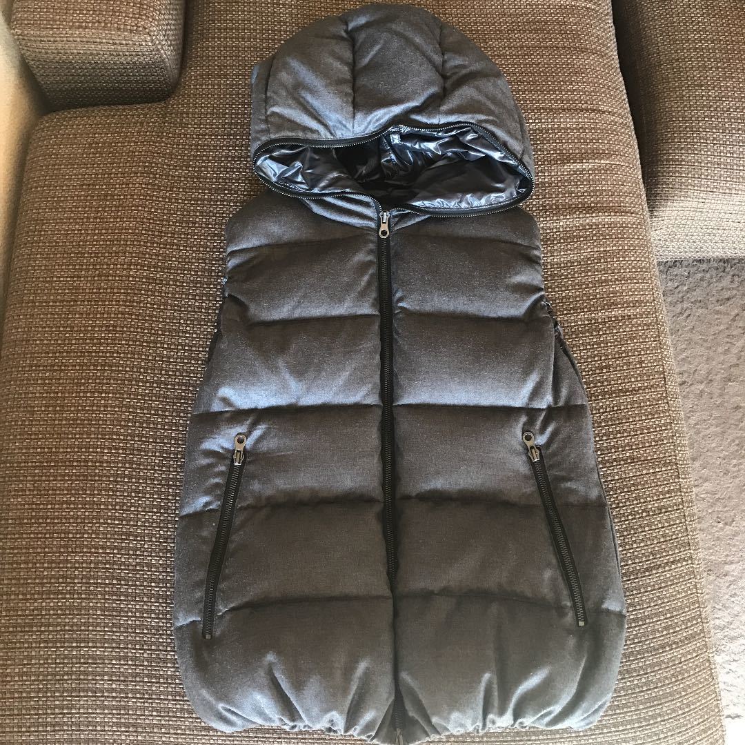 DUVETICA デュベティカ ダウンベスト グレー 40拍卖