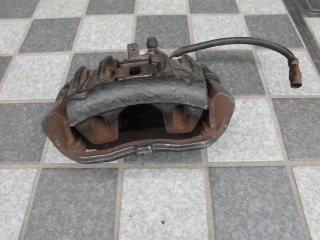 ベンツ W463 G320 リアブレーキキャリパー 左 中古 部品取あり リアキャリパー ■拍卖