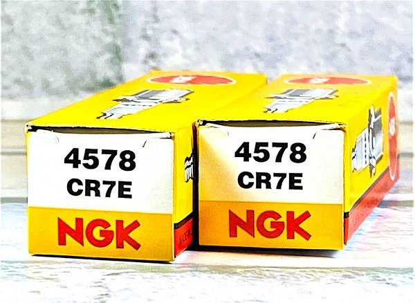 NGK CR7E (4578) 2個セット 新品 送料込 ヤマハ ギア/ニュースギア(BX50/N) ('15.5~) UA07J,UA08J/A327E,A331E 適合拍卖