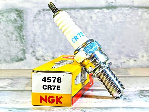 NGK CR7E (4578) 新品 送料込 カワサキ バルカン/II ('95~) VN400A/B 適合拍卖