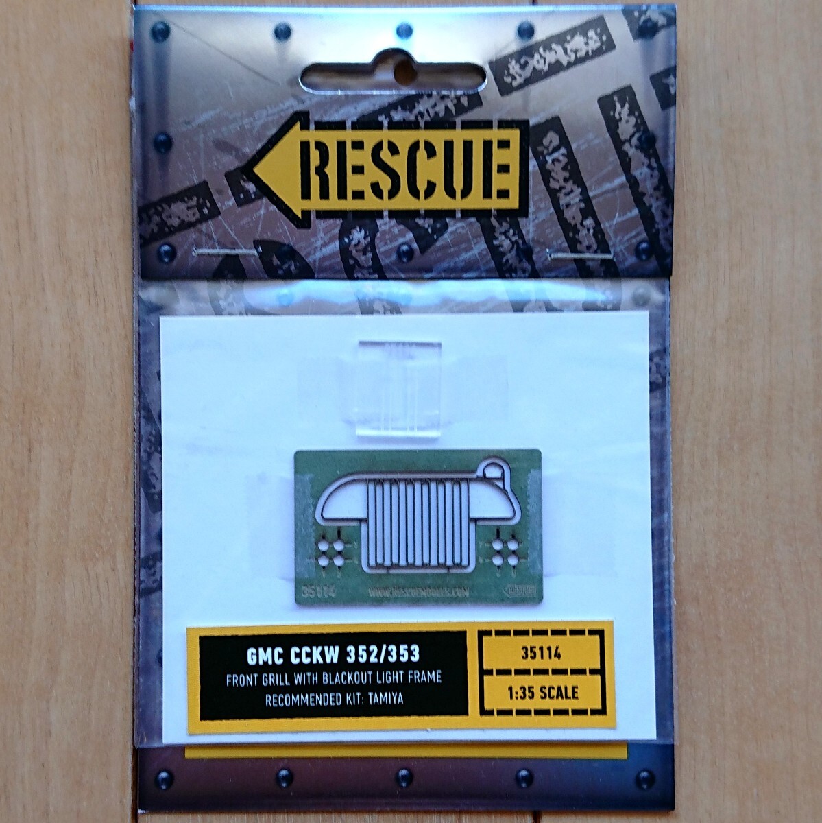 【新品、未開封】Rescue Models 35114 1/35 GMC CCKW 352/353トラック FRONT GRILL with BLACKOUT LIGHT FRAME エッチングパーツ タミヤ用拍卖