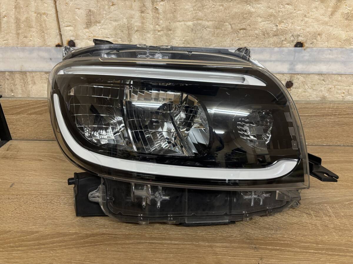 ★☆タント LA650/LA660 純正右ヘッドライト LED KOITO 100-69074☆★拍卖