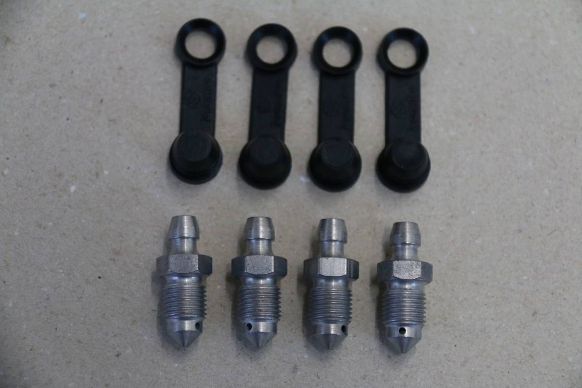 ブレンボブレーキキャリパーエアブリードバルブ&キャップセット ポルシェ・フェラーリ・ランボルギーニ・アウディ・ベンツ・BMW新品即納拍卖