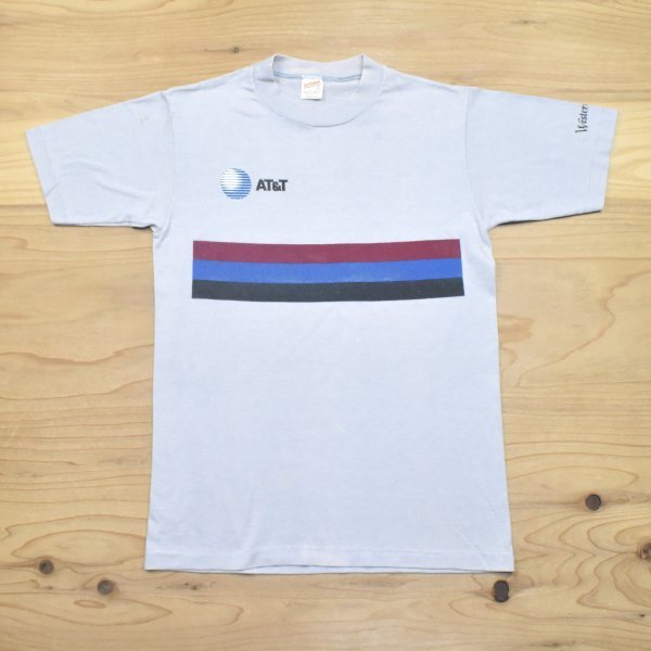 70s80sUSA古着 AT&T ビンテージ ロゴ Tシャツ sizeS ライトグレー 電話 企業 会社 アメリカ Sportwear 70年代 80年代拍卖