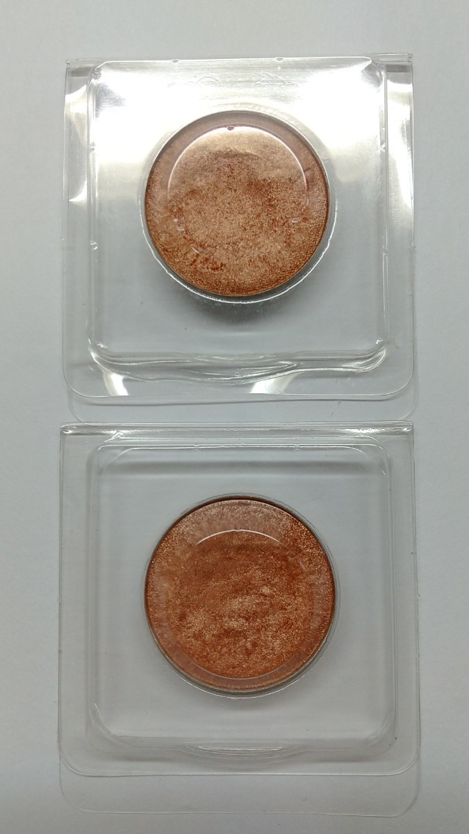 YSL イヴ サンローラン サテンクラッシュ 4(アイシャドウ)イタリア製×2点拍卖