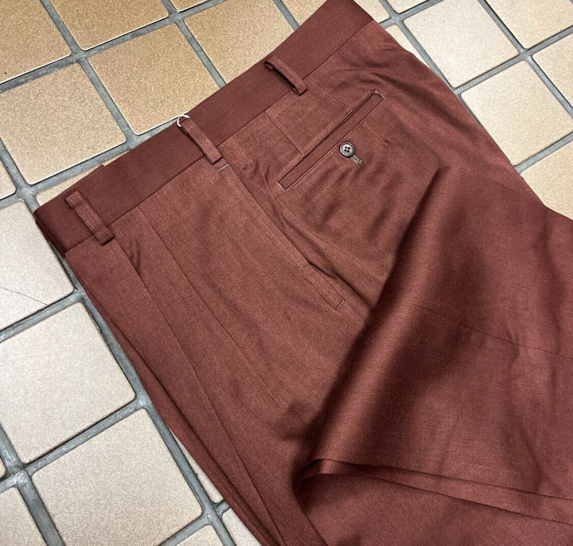 新品★大特価 W91cm 赤系 ゆるダボ ゴルフパンツ カジュアルパンツ ゴルフウェア GOLF スラックス ツータック ふわふわ生地 日本製拍卖
