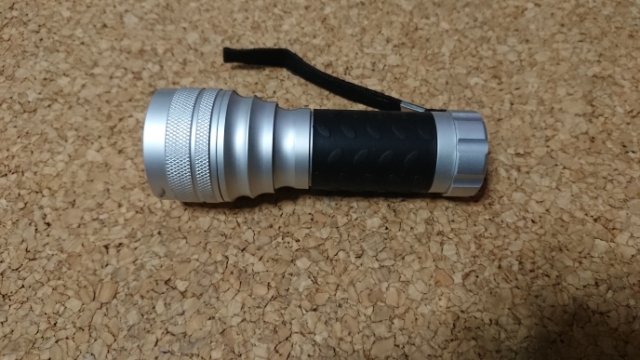 日亜化学製 プロ仕様 21灯 紫外線 UV LED ブラックライト 紫外線ライト 波長365nm以下 日本製 生産中止 鑑定士御用達拍卖