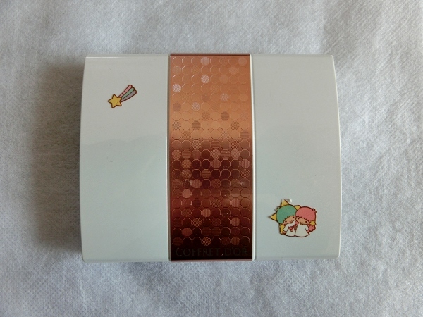 カネボウ コフレドール アイシャドウ 3D グラデーションアイズ 03 アーバングレー 鏡/ミラー ケース付 (グレー/ブラウン/茶/ピンク)拍卖