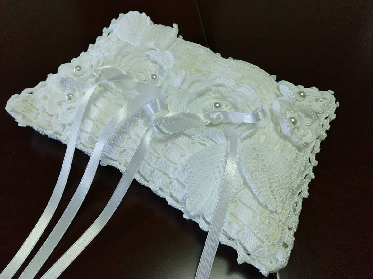 ハンドメイドレース編みウエディングピロー リングピロー 新品未使用 結婚式 指輪拍卖