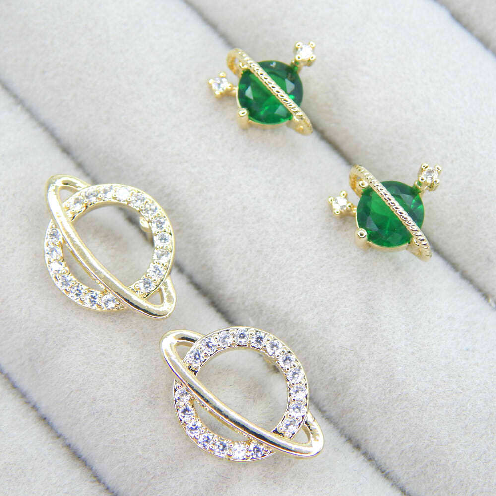 残り1点★新品★惑星 2ペア CZエメラルドダイヤモンドピアス Gold Plated 限定 レディース 豪華 ジルコニア シルバー925 イヤリング化可拍卖