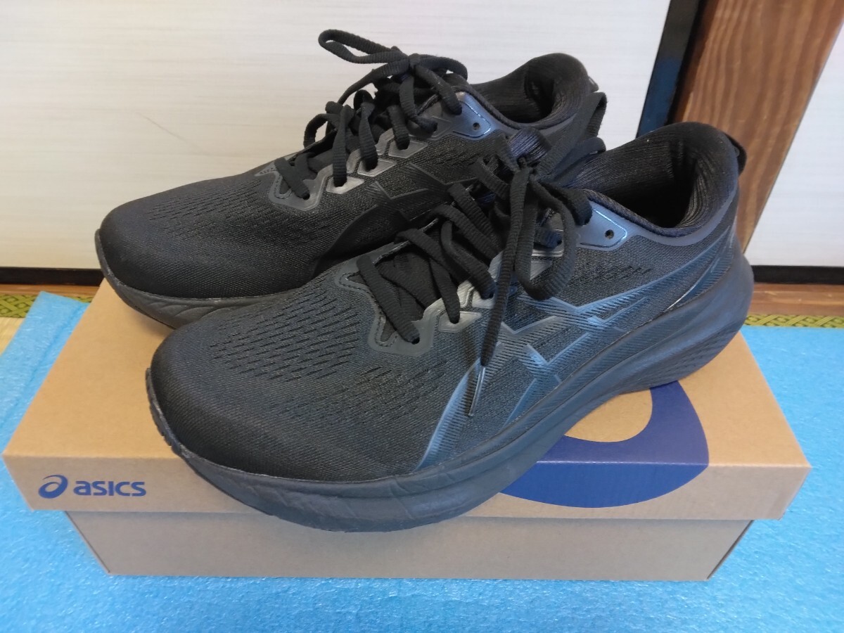 美品 アシックス ゲルカヤノ30 27cm GEL-KAYANO 30 asics ランニングシューズオールブラック拍卖