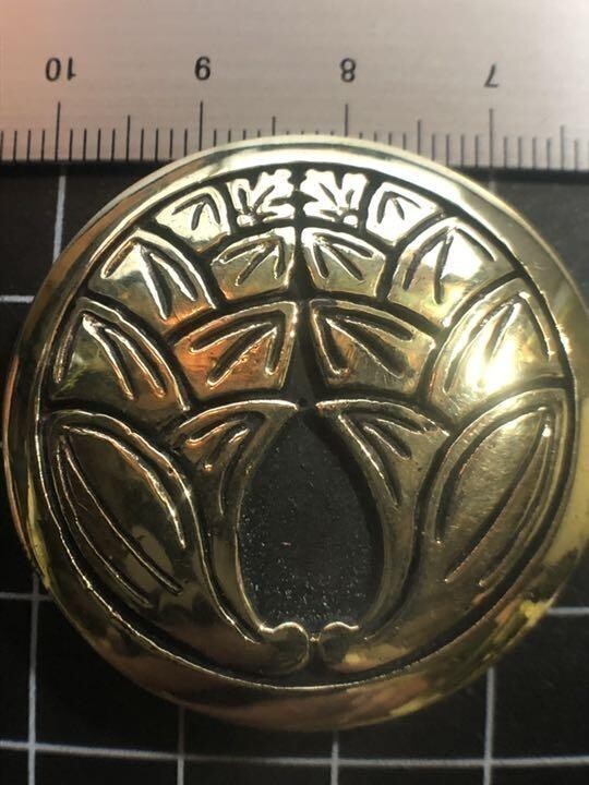 家紋コンチョ★丸に抱き茗荷★大★真鍮製拍卖