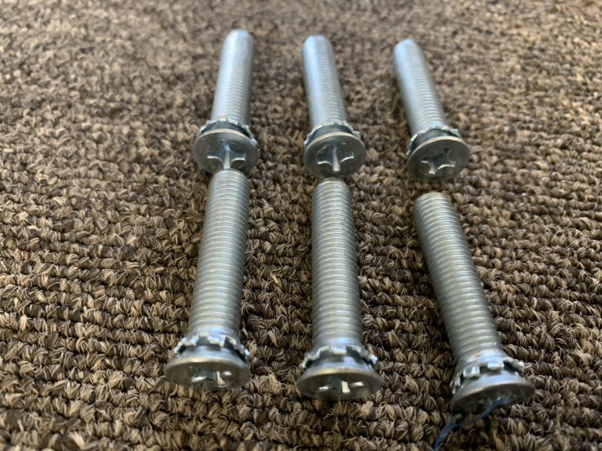 55-57ベルエア 58-60インパラドアロックラッチストライカースクリュー新品。インパラドアロック インパラドアラッチ拍卖