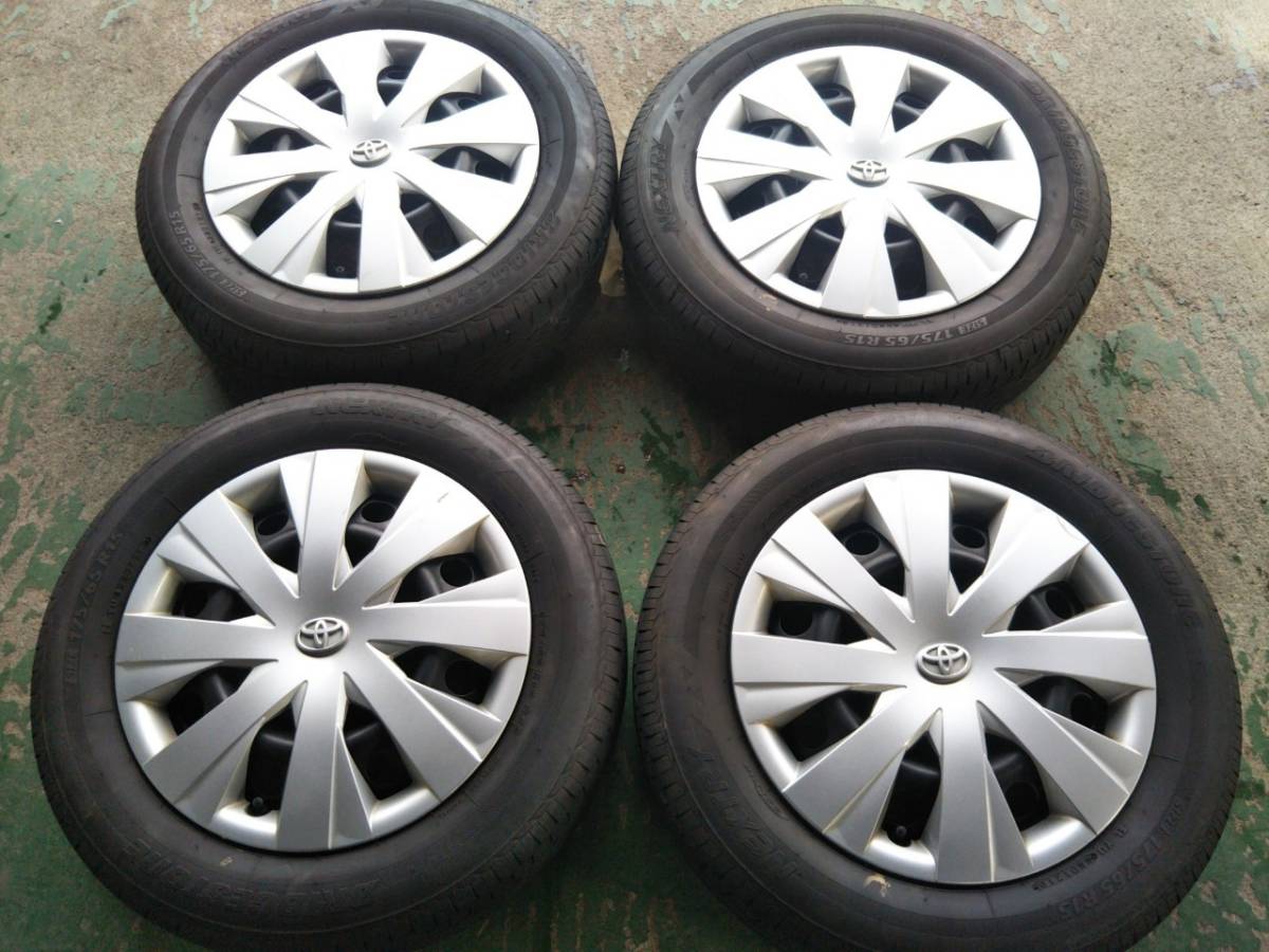 Y277 175/65R15 bridgestone burijisutonn 2018年 PCD100 4H 5J FIELDER フィールダー NZE164 4本セット キャップ付き拍卖