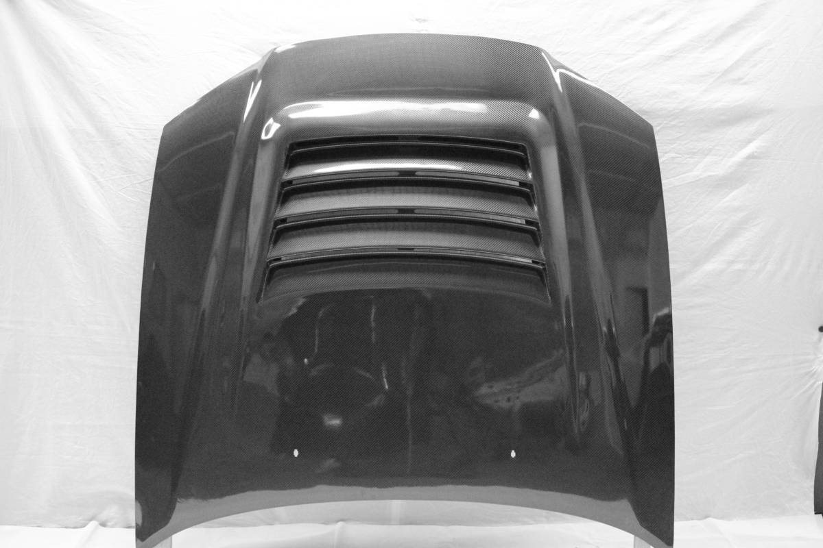 GTR R34 スカイライン ボンネット VIP カーボン(バキュームインフュージョンプロセス)ダクト付拍卖