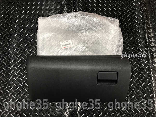 トヨタ 純正 200 系 ハイエース グローブ ボックス レストア 検索 シート パーツ フロント ETC 内装 エンブレム エンジン ヘッド ライト拍卖