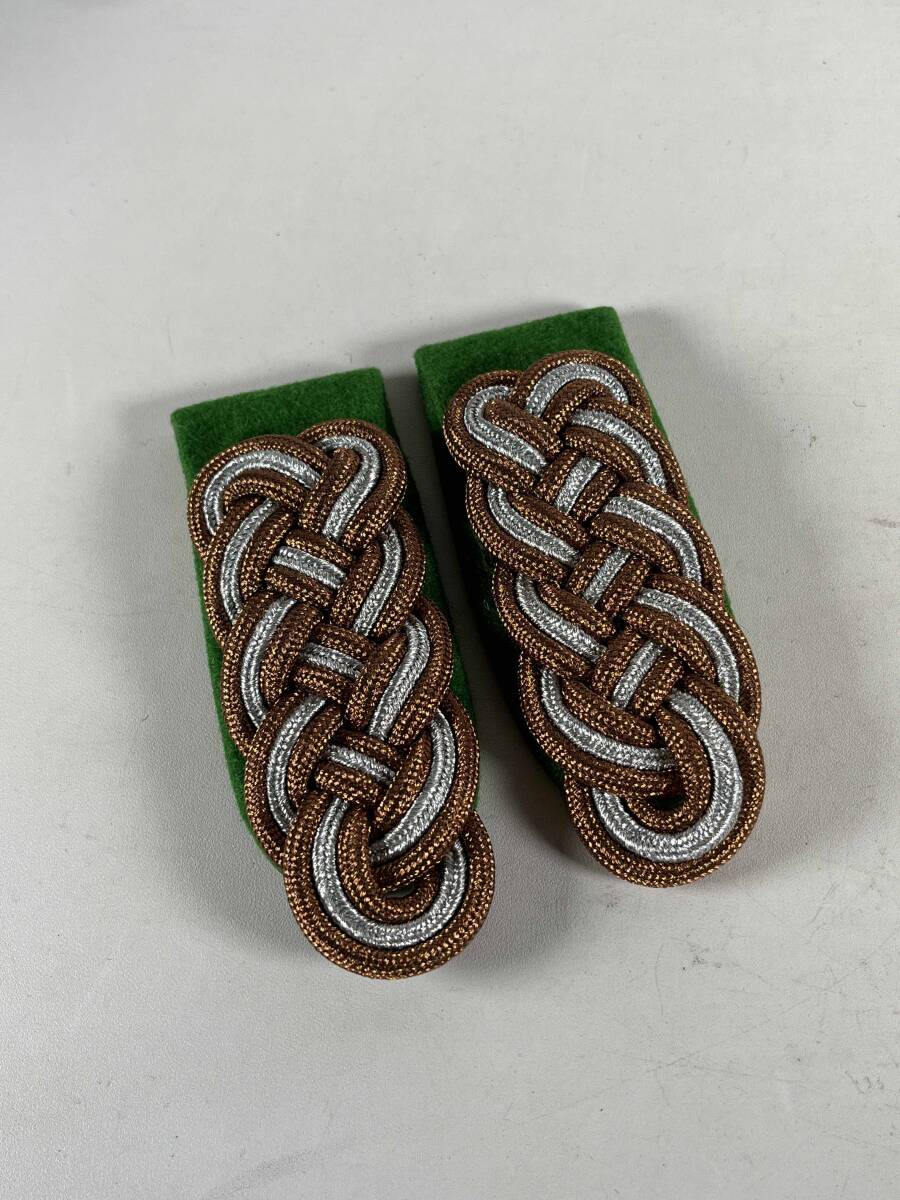 レプリカ 第二次世界大戦 ドイツ軍 親衛隊 武装親衛隊 階級章 バックル 徽章など 複数出品 複数在庫 中古品 F拍卖