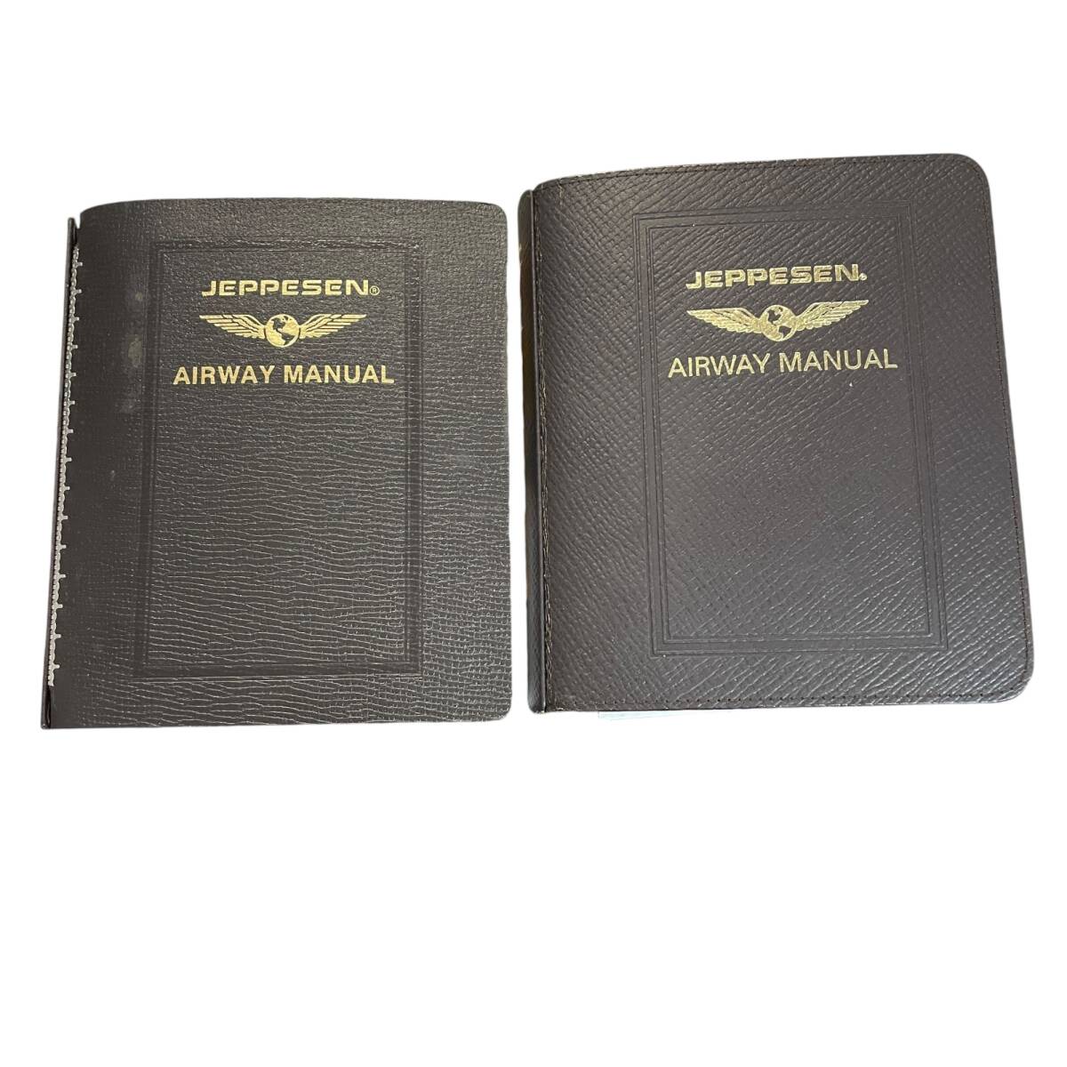 ◆中古品◆ JEPPESEN AIRWAY MANUAL エアウェイ マニュアル チャート バインダー 2冊セット kyP12769N拍卖