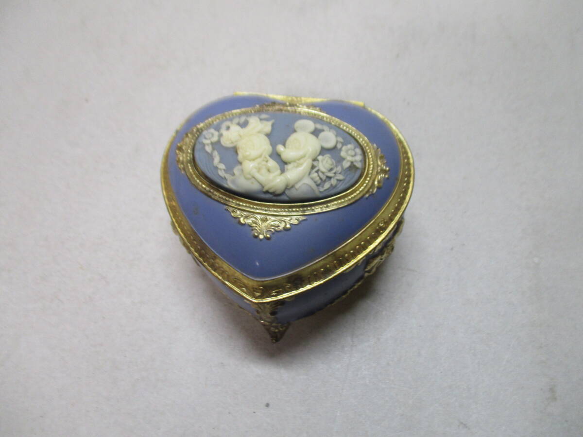 ディズニー ミッキーマウス ハート型 オルゴール ジュエリーボックス拍卖