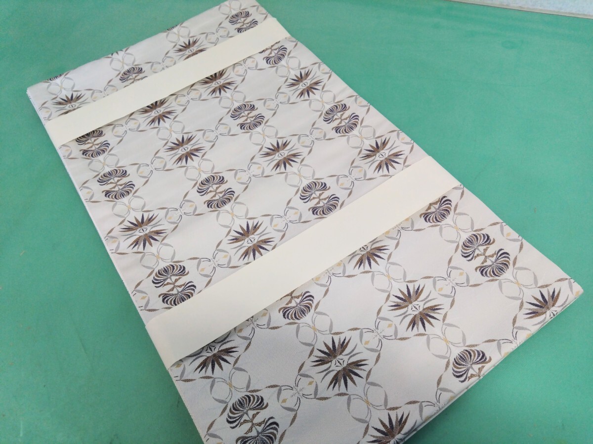 ●140 未使用品 京都 西陣織 高級 袋帯 【おび弘 謹製 ∞/BRAND 刺繍入り】正絹 絹100% 近未来 幾何学模様 気品 品格 上品 全通 帯 ①拍卖
