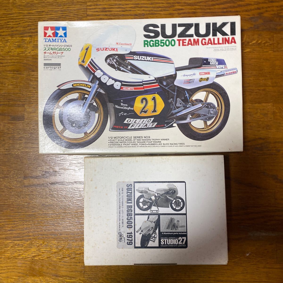 1/12 SUZUKI RGB500 '79 TEXACO.HERON studio27 トランスキット(初回生産品)と1/12タミヤスズキRGB500ガリーナ(カルトデカール版)拍卖