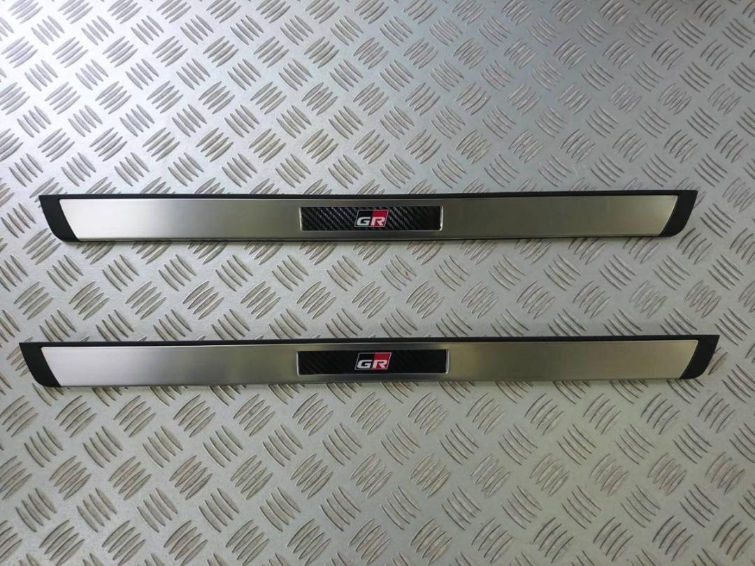 ★新品 トヨタ純正 流用 130系 マークX 後期 GRスポーツ 純正 ステンレス製 ドアスカッフプレート スカッフプレート拍卖