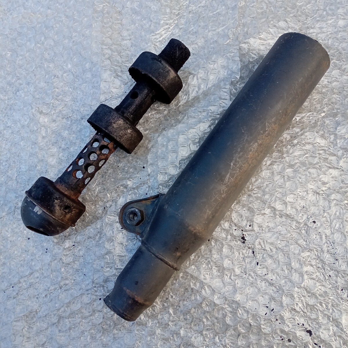 モトクロス系2スト純正サイレンサ★全長290mm 太鼓径51・ジョイント絞外径29φ 凹み無・傷有 カスタム・修復素材拍卖