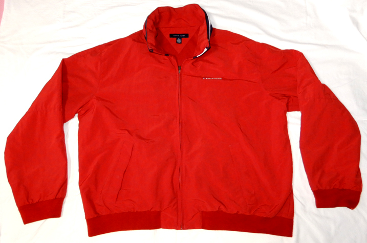 送料無料! 美品 XLサイズ TOMMY HILFIGER トミーヒルフィガー ジャケット ブルゾン ジャンパー ウィンドブレーカー 色は赤!拍卖