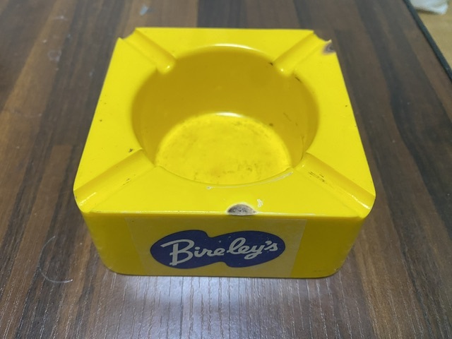 バヤリース 灰皿 中古 プラスチック アンティーク 昭和 平成 インテリア ビンテージ アサヒ コカコーラ拍卖