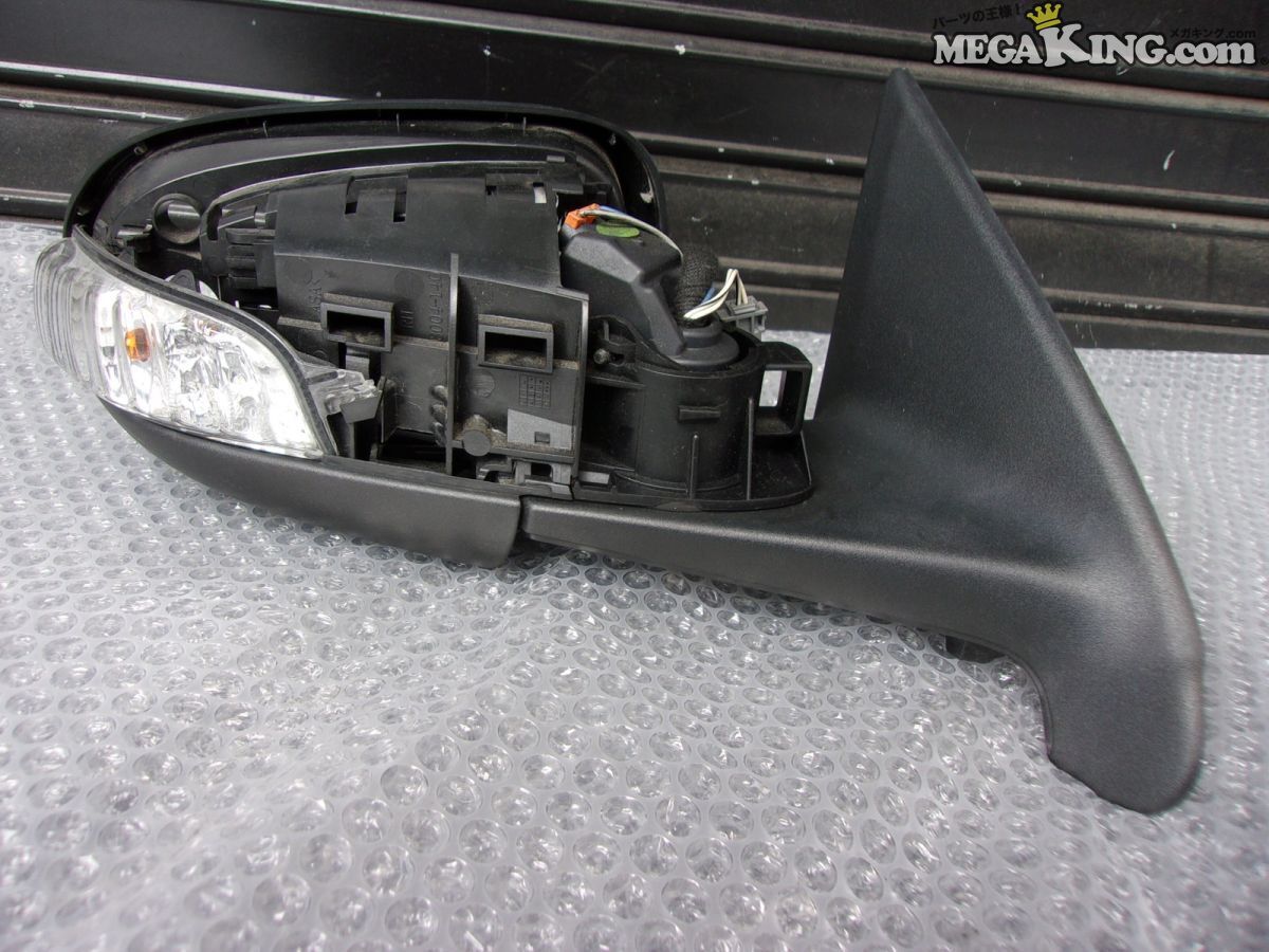 VOLVO ボルボ V70 後期 ハンドル位置不明 純正 ノーマル ドアミラー サイドミラー 可倒式 14ピン 右 3004-140 / 2Q7-1101拍卖