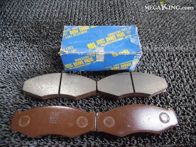 ★新品☆720 ダットサントラック MKカシヤマ フロント ブレーキパッド D1025-02 / ZH1-1177拍卖