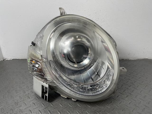 シエンタ NCP81G 右 ヘッドランプ ライト 81110-52G50拍卖