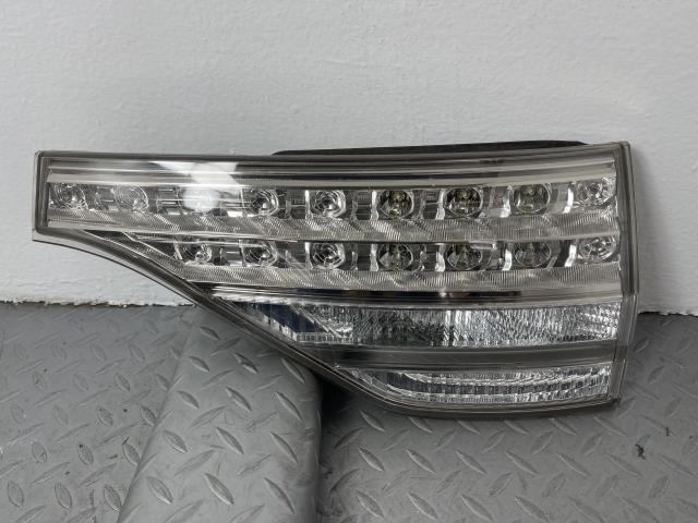 エスティマ ACR50W 右 フィニッシャー テール ランプ拍卖