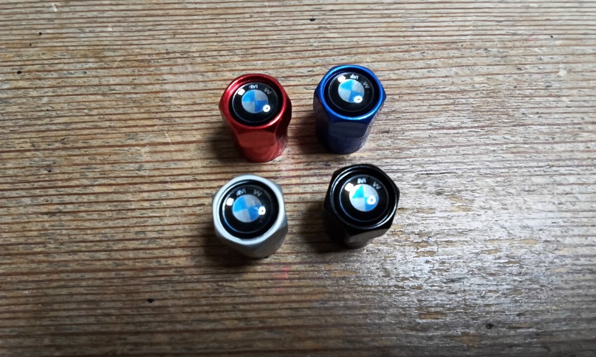バルブキャップ BMW 高品質 1色お選びください。 シルバー売り切れ拍卖