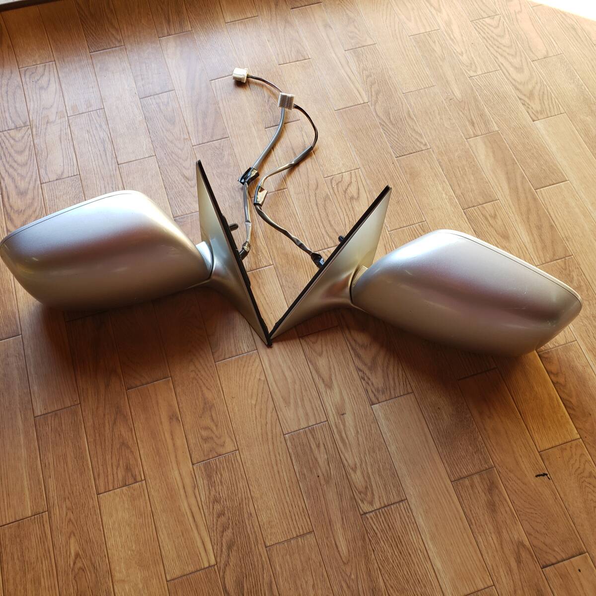 KAMC★H16 トヨタ 18クラウンアスリート★純正★ドアミラー左右セット★サイドミラー★ウインカー付き★UA-GRS182/部品取り車/シルバー拍卖