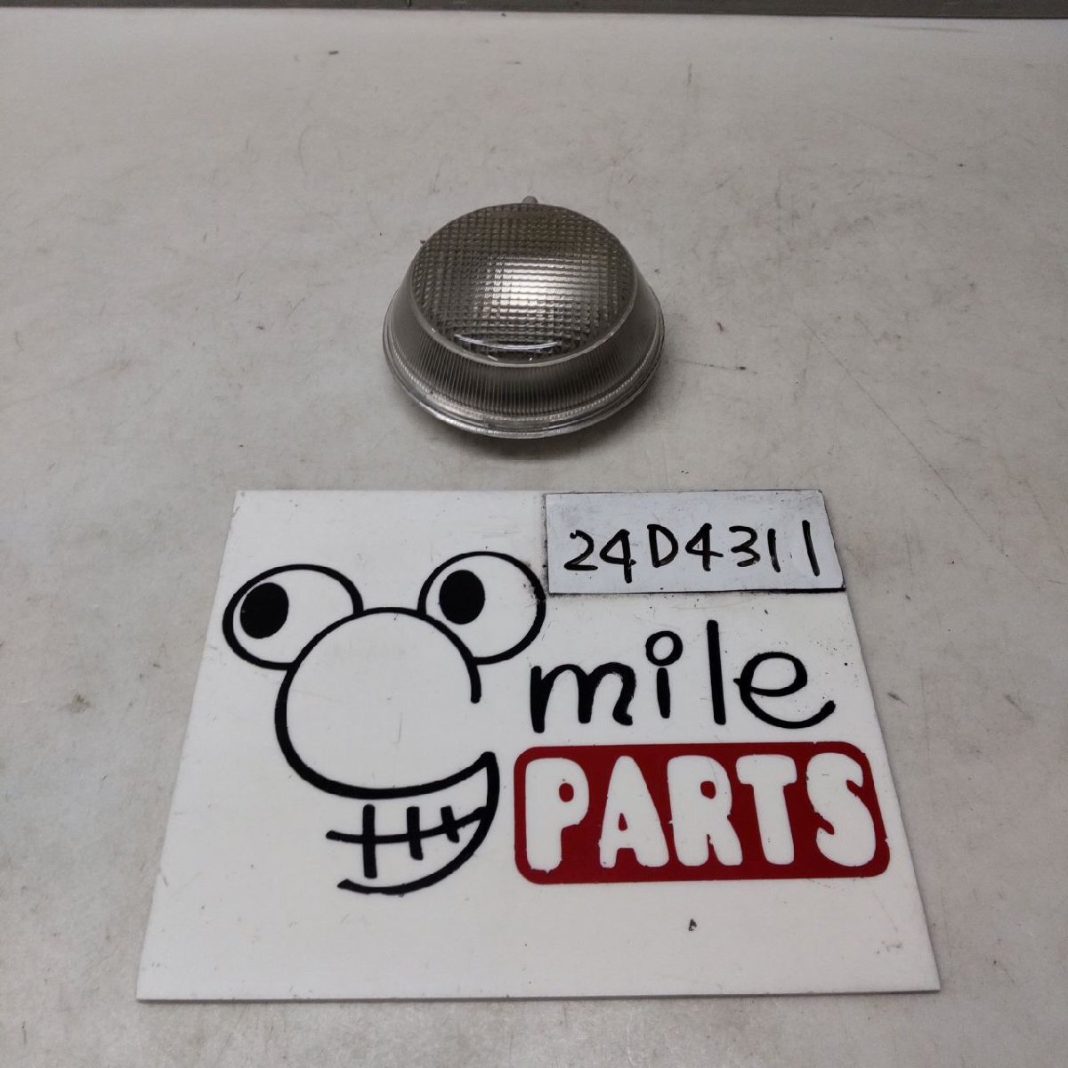 QK30 クルー 純正 ルームランプ 2Z7-10-2/24D4311*同梱不可拍卖