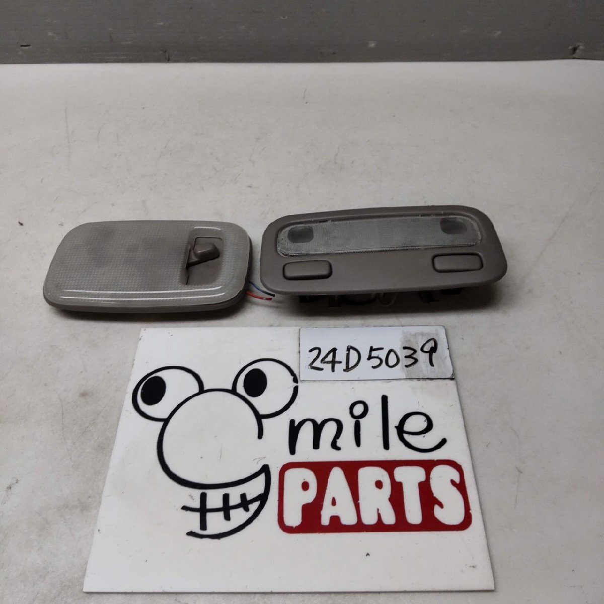 NHW11 プリウス 純正 ルームランプセット 2Z7-12-5/24D5039*同梱不可拍卖