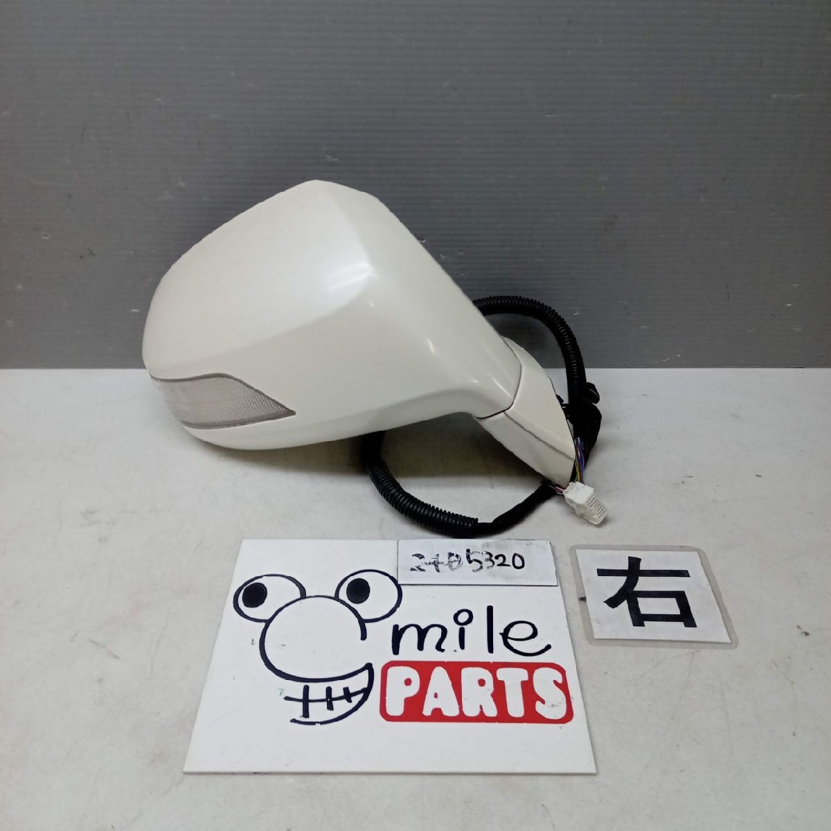 RG1/RG2 ステップワゴン 純正 右ドアミラー 2Z5-8-2/24D5320*同梱不可拍卖