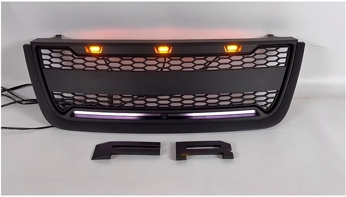 外装カスタム FORDロゴ付き フォード エクスペディション U222 2003-2006年 LED付き フロントグリル グリル 流れるランプ 拍卖