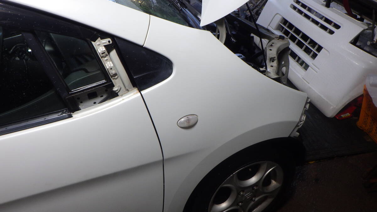 関00001 即決! HG21S セルボ Z7T パール 右フェンダー 現車 部品取り車拍卖