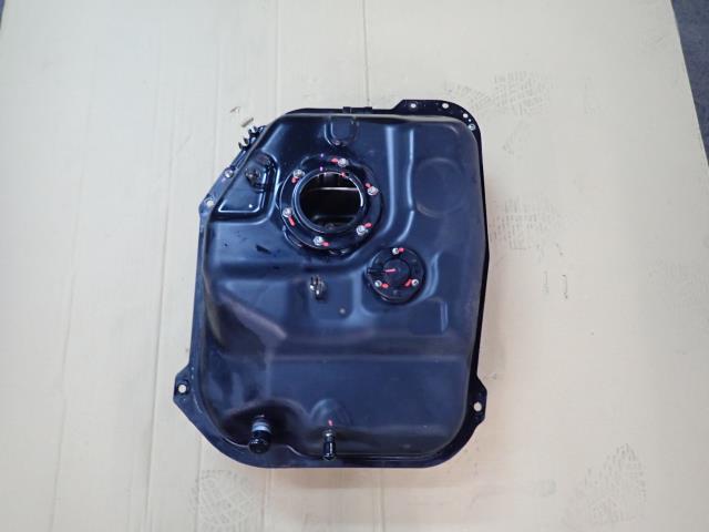 アルト DBA-HA36S フューエルタンク BRD 89101-72M71拍卖