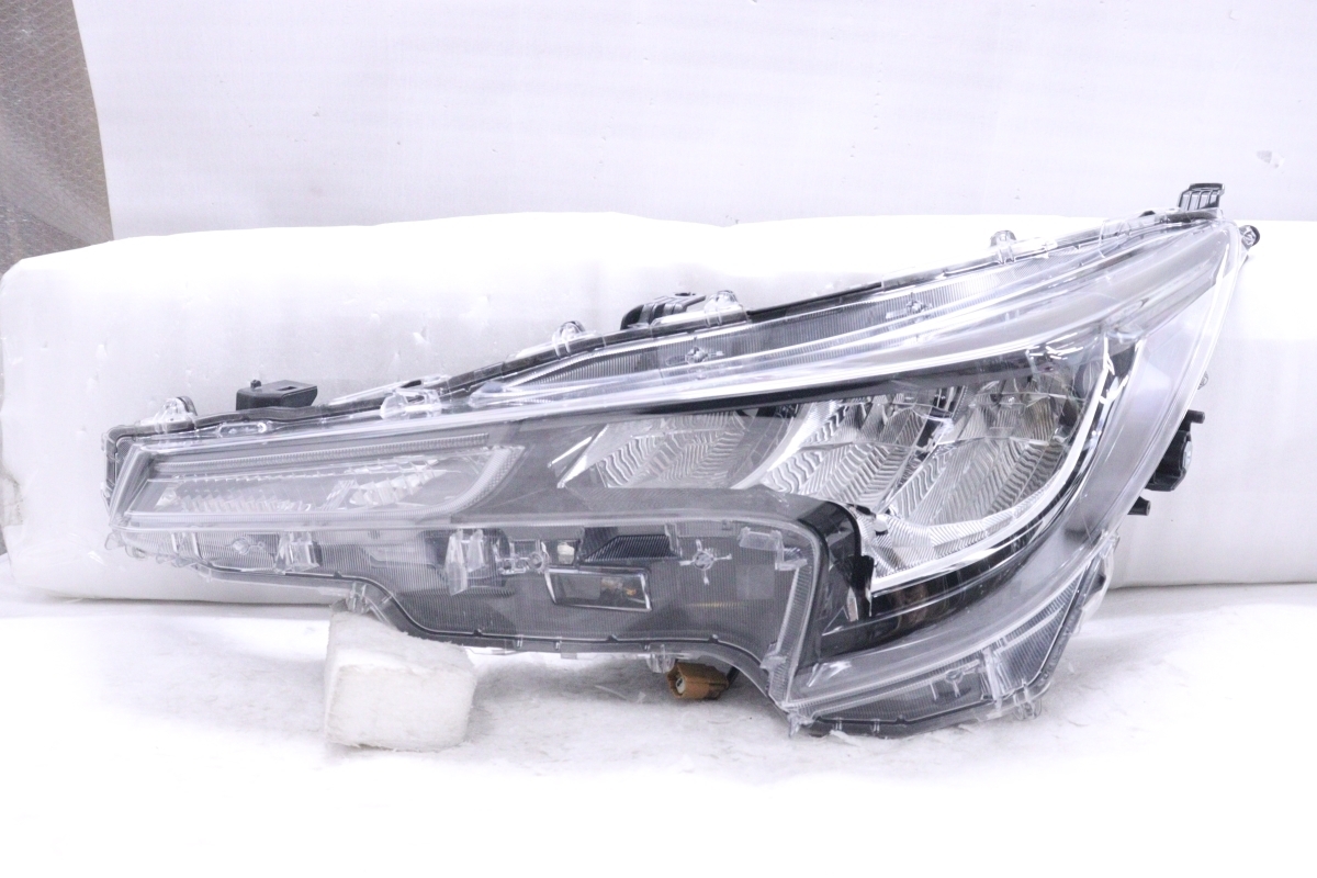 4X-201★LED ZRE212 カローラ★左ヘッドライト KOITO 12-633 打刻:U ASSY ブラック 純正★トヨタ拍卖