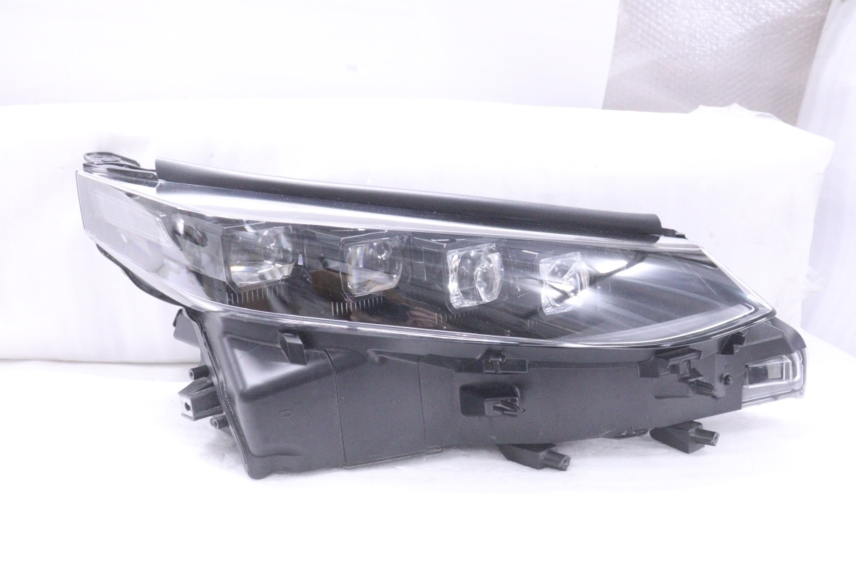 4X-872★美品 LED JPD10 MIRAI★右ヘッドライト KOITO 62-8 打刻:R ブラック 純正★トヨタ ミライ (QT)拍卖