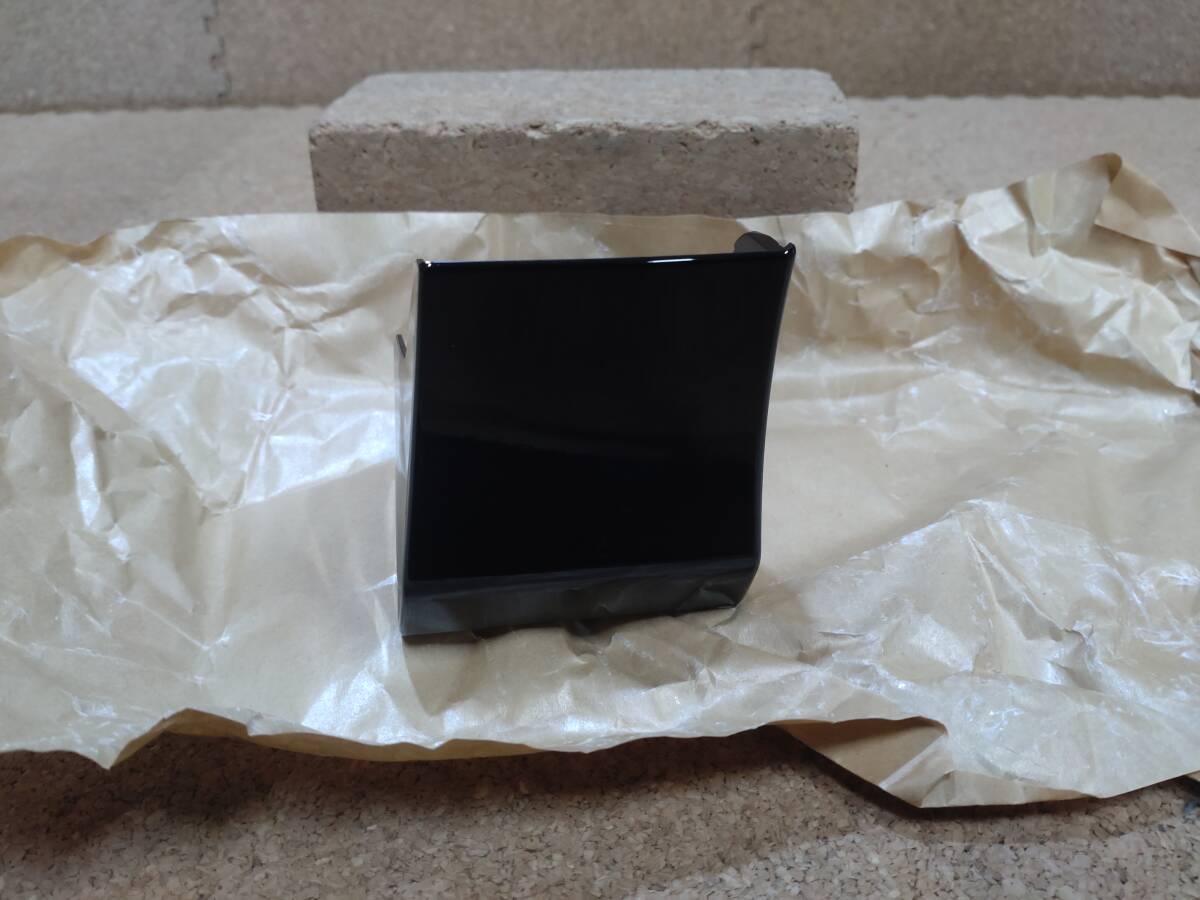 【新品】ヴェルファイア ヴェルファイア AGH AYH GGH 30系 フロント右フェンダーパネル プロテクター 76901-58060-C0 黒 202【R6-5438A-K】拍卖
